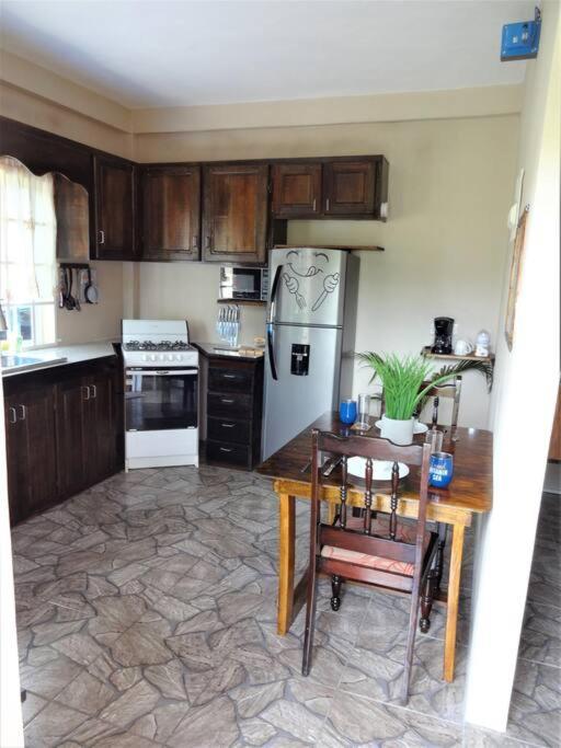 St. George'S Holiday Studio Vacation Of A Lifetime Fontenoy 외부 사진