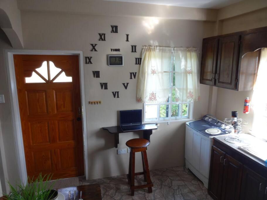 St. George'S Holiday Studio Vacation Of A Lifetime Fontenoy 외부 사진